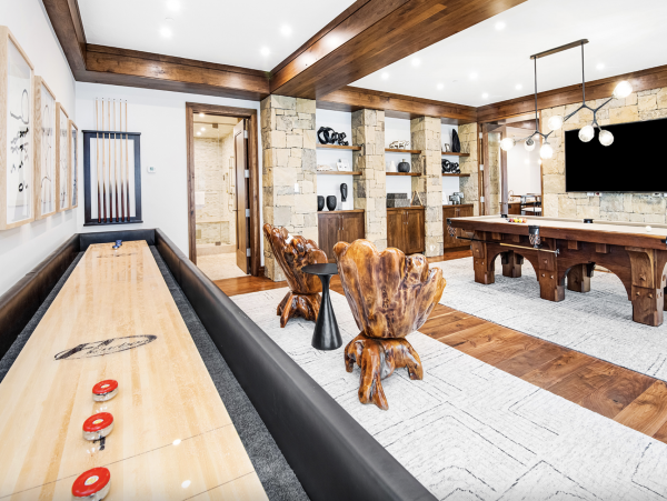 Ski In Ski Out Vail 8 Bedroom Luxury Vacation Home Sleeps 18